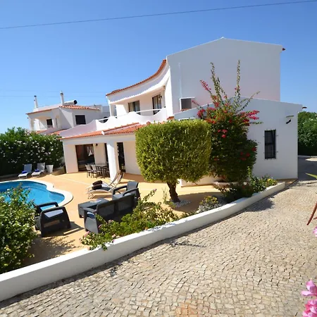 Vakantiehuis Paulo By Interhome