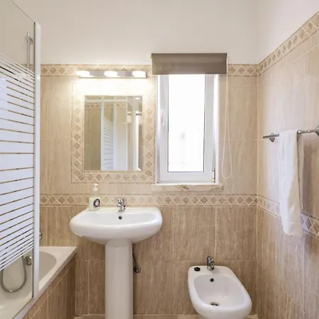 Paulo By Interhome