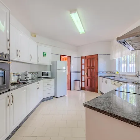 Semesterbostad Paulo - Vip By Interhome *